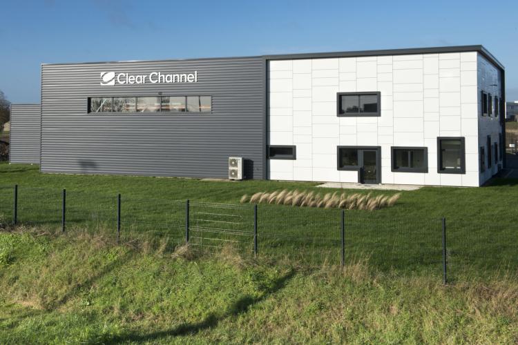 ART.CA.VIC - Clear Channel